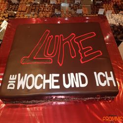 4eckig-luke-die-woche-torte2.jpg